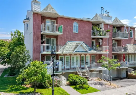 Condo à vendre - 15996 Rue Victoria, Montréal (Rivière des Prairies), H1A5P4