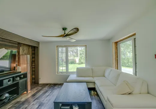 Maison à vendre - 8 Av. Duclos, St-Tite-Des-Caps, G0A 4J0