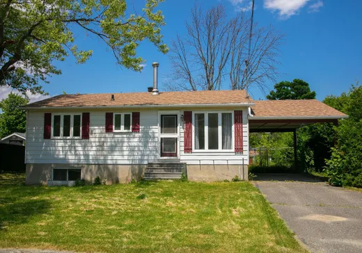 Maison à vendre - 1465 Rue de la Pépinière, Sainte-Marthe-sur-le-Lac, J1N 1P4