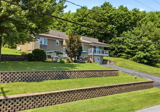 House for sale - 142 1re Avenue, St-Benjamin, G0M 1N0