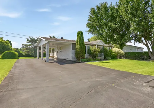 House for sale - 880 151e Rue, Saint-Georges, G5Y 2K1