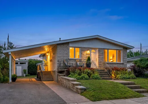 Maison à étages à vendre - 534 11e Avenue, Laval (Laval-des-Rapides), H7N4C6