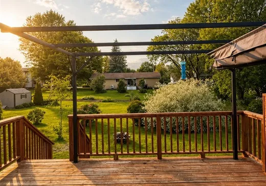 Maison à vendre - 14 Rue Charles-Powell, Bromont, J2L 0S4