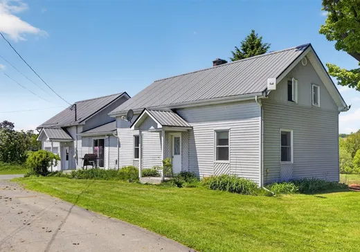 Maison à vendre - 170 Route 255, Danville, J0A 1A0
