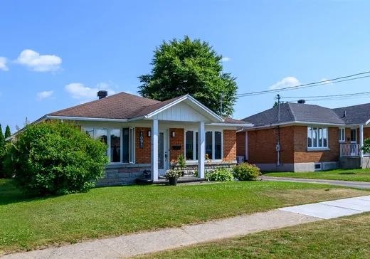 Maison à vendre - 1091 10e Avenue, Grand-Mere, G9T 1T6