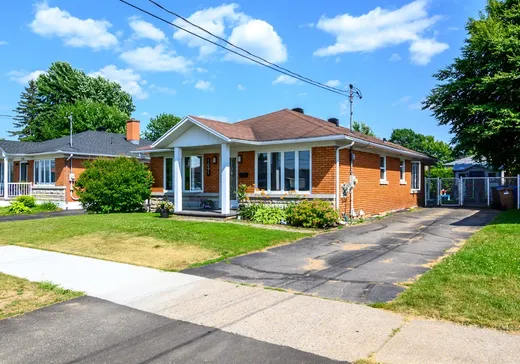Maison à vendre - 1091 10e Avenue, Grand-Mere, G9T 1T6