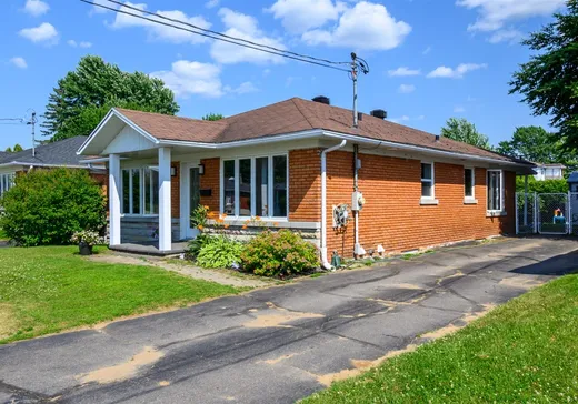 Maison à vendre - 1091 10e Avenue, Grand-Mere, G9T 1T6