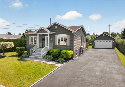 Bungalow à vendre - 2165 Rue du Manoir, Drummondville, J2B0J4