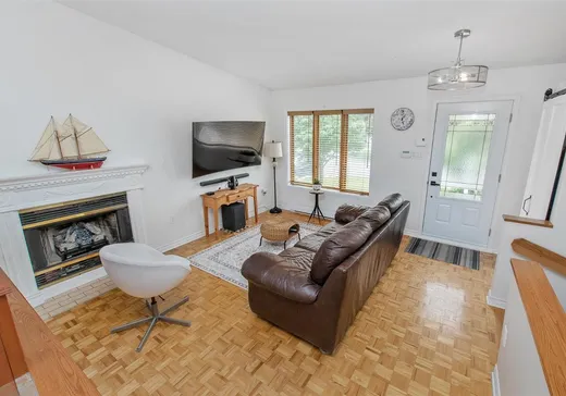 Maison à vendre - 6121 Rue Pageau, Laval (Auteuil), H7H 2W1