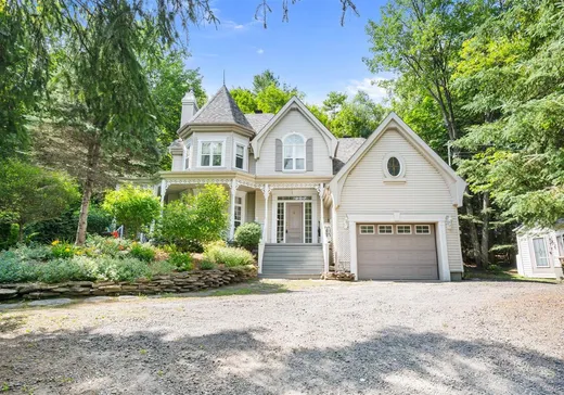 Two or more stories for sale - 3505 Rue de la Colonie, Sainte-Adèle, J8B3G3