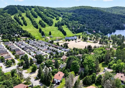 Maison à vendre - 692 2e rue du Domaine-Pagé, Saint-Sauveur, J0R 1R3