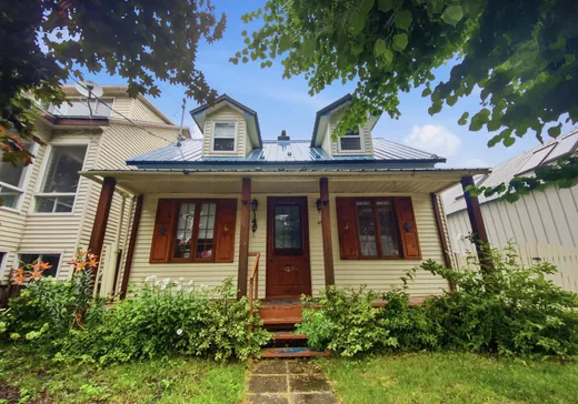 House for sale - 25 Rue St-Francois-Xavier, Oka, J0N 1E0