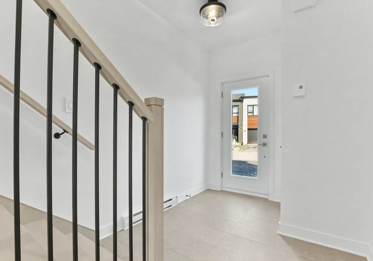378 Rue du Merlot — photo 3