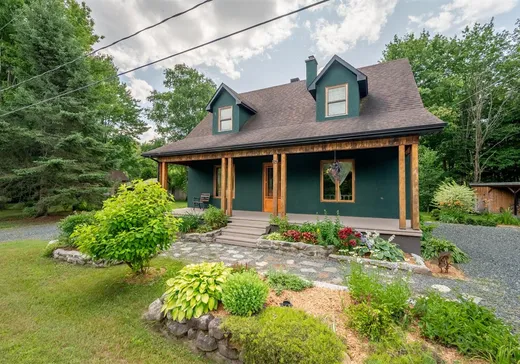 Maison à vendre - 64 Rue de la Clairière, St-Leonard-D'Aston, J0C 1M0