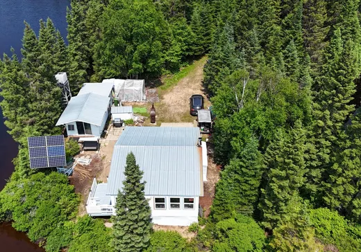 Maison à vendre - 1 Lac de la Carpe, La Tuque, G9X 3P6
