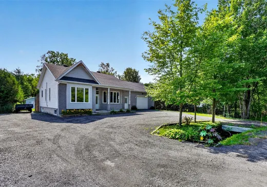 House for sale - 474 Rue Brabant, Saint-Lin-Laurentides, J5M 1E4