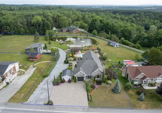 Two or more stories for sale - 7080 Ch. de St-Élie, Sherbrooke, J1R0K5