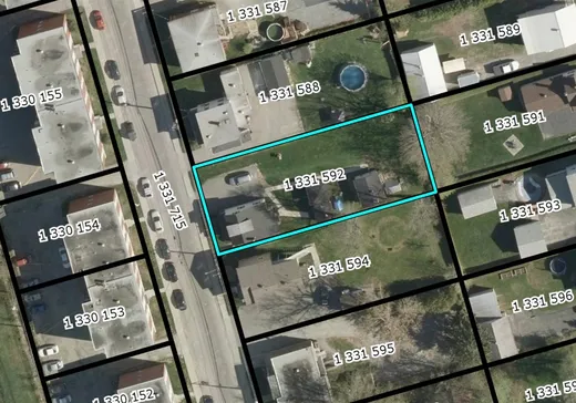 1 1/2 Storey for sale - 380 Rue St-Michel, Sherbrooke, J1E2K7