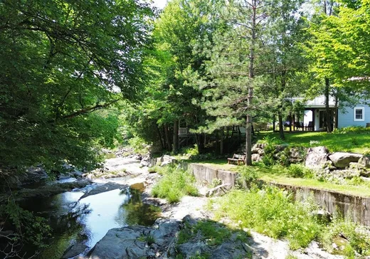 Un étage et demi à vendre - 7817 Route du Relais / 2e avenue O., Chesterville, G0P1J0