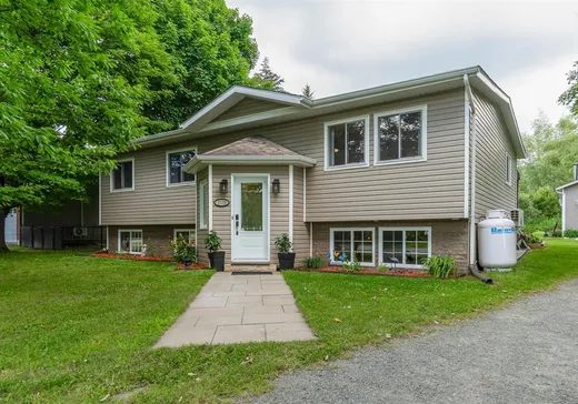 House for sale - 1519 Rue Shefford, Bromont, J2L 1E3