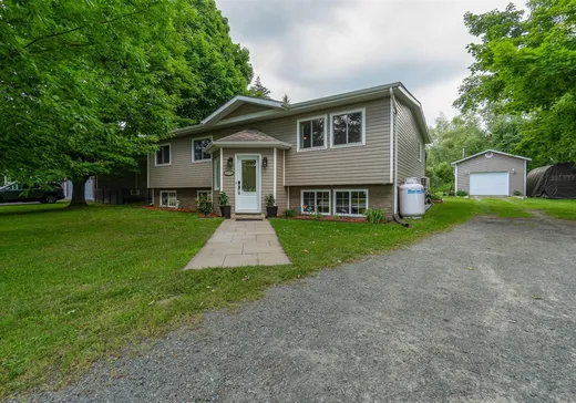 House for sale - 1519 Rue Shefford, Bromont, J2L 1E3