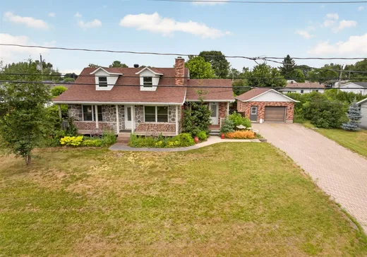 Bungalow for sale - 2564 Boul. Mercure, Drummondville, J2A1H2