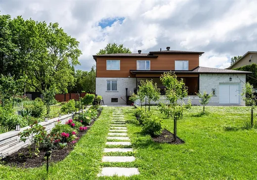 Maison à vendre - 2065 Rue Gardenvale, Saint-Bruno-de-Montarville, J3V 2W9