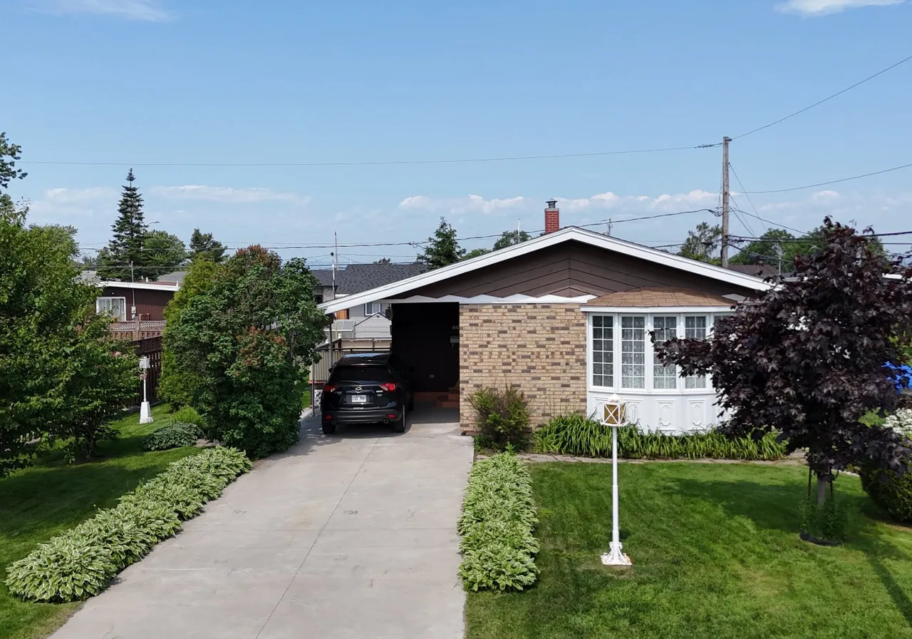 71 Rue Holliday — photo 2