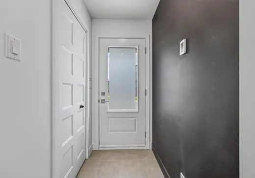 House for sale - 128 Rue Jolliet, St-Lambert-De-Lauzon, G0S 2W0