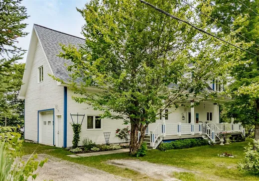 Maison à vendre - 206 Grande Allée, Magog, J1X 0M6