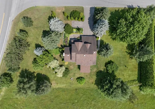 Maison à vendre - 2658 Rue Bernier, Orford, J1X 0R2