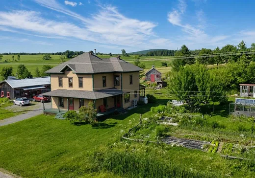 Fermette à vendre - 9451 Route 161, Chesterville, G0P1J0