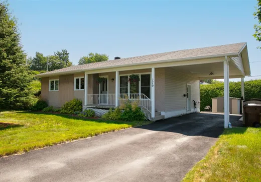 Bungalow à vendre - 770 Rue Roberge, Rock Forest, J1N1Z4