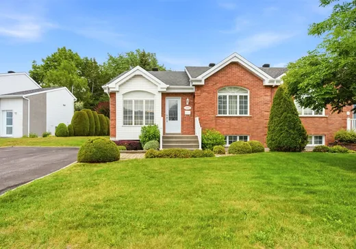 Bungalow à vendre - 1800 Av. Vézina, Saint-Hyacinthe, J2S8R1