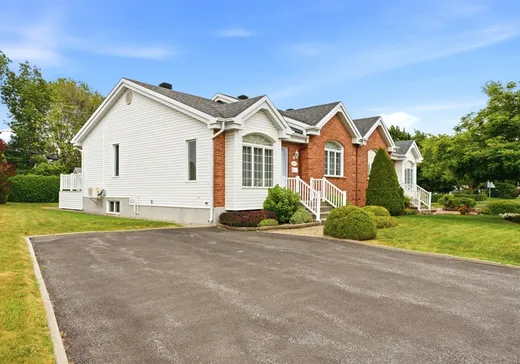 House for sale - 1800 Av. Vézina, Saint-Hyacinthe, J2S 8R1