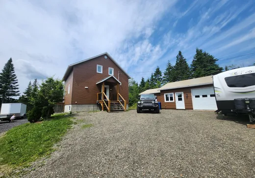 House for sale - 5 Rue du Blizzard, Causapscal, G0J 2P0