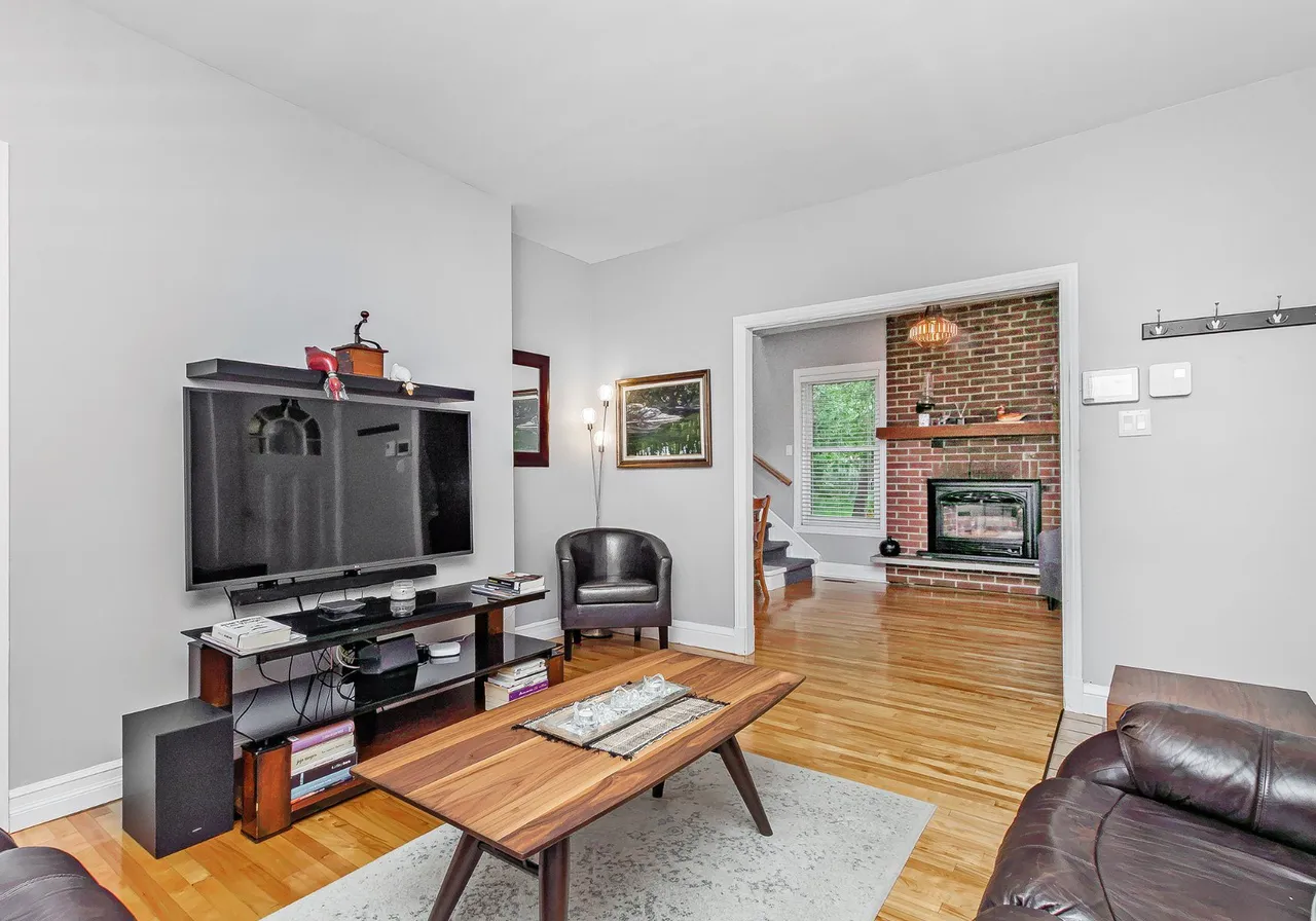 12396 Rue Notre-Dame-des-Anges — photo 3