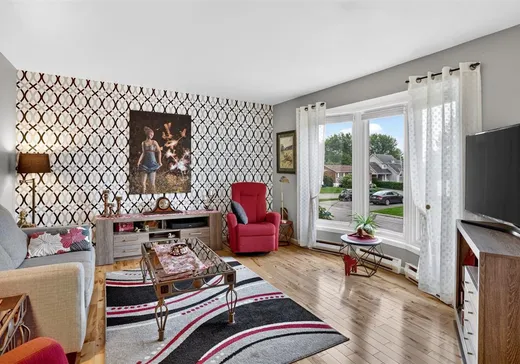 Maison à vendre - 125 Tsse Dubé, Saint-Jérôme, J7Y 3N9