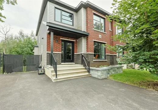 House for sale - 20 Rue Jacques-Joubert, Buckingham, J8L 0Y5