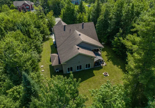 Maison à vendre - 203 Rue Jean-Marc-Leclerc, Sherbrooke, J1R 0A6