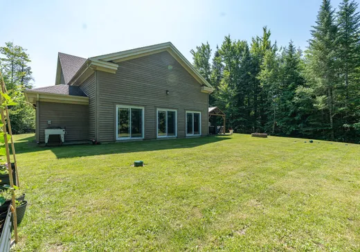 Maison à vendre - 203 Rue Jean-Marc-Leclerc, Sherbrooke, J1R 0A6