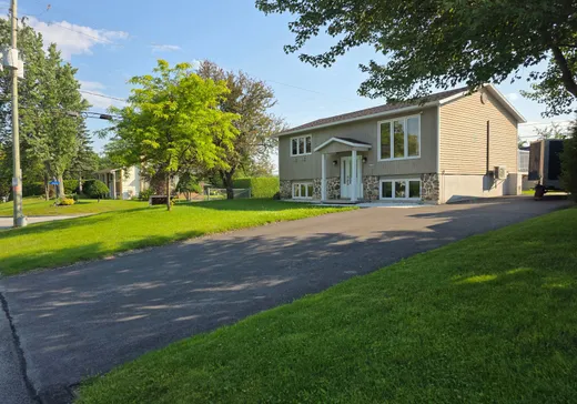 Maison à vendre - 868 Rue du Haut-Bois S., Sherbrooke, J1N 2J2