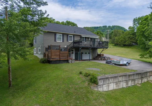 Maison à vendre - 3394 Ch. de Capelton, Magog, J0B 2C0