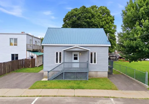 Maison à vendre - 247 Rue Versailles, Ville de Québec, J0H 1E0