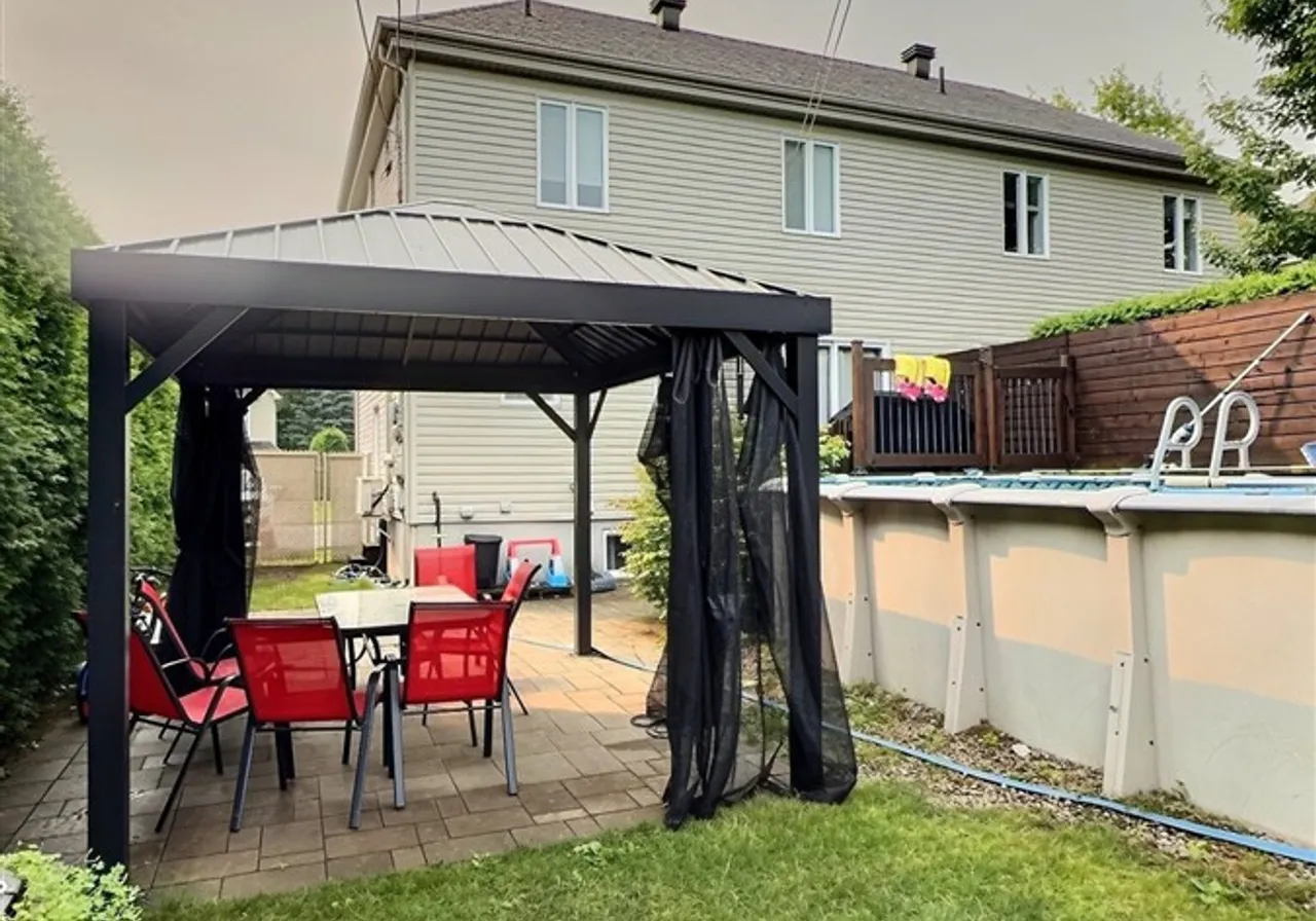 7100 Rue J.-H.-Bellerose — photo 2