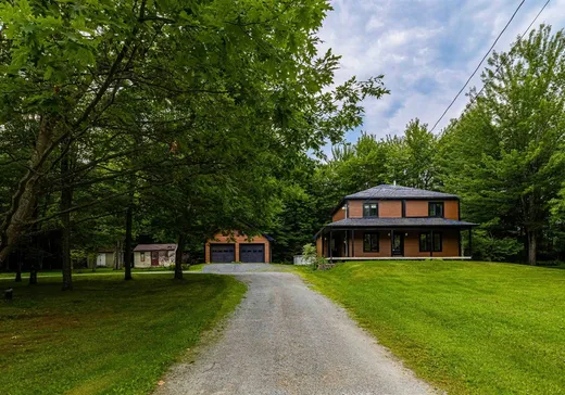 Two or more stories for sale - 6786 Ch. Bélanger, Ascot Corner, J0B1A0