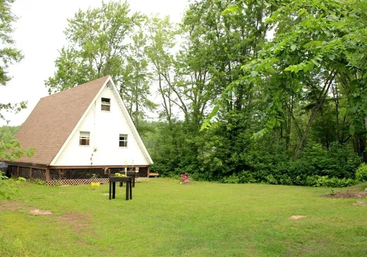 Maison à vendre - 140 Ch. du Lac-Murray, Mont-Laurier, J0W 1W0