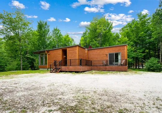 House for sale - 161 Ch. du Retour-aux-Sources, St-Remi-D'Amherst, J0T 2L0