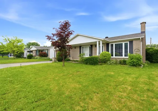 Maison à vendre - 1325 Rue du Baron, Fleurimont, J1E 1C9