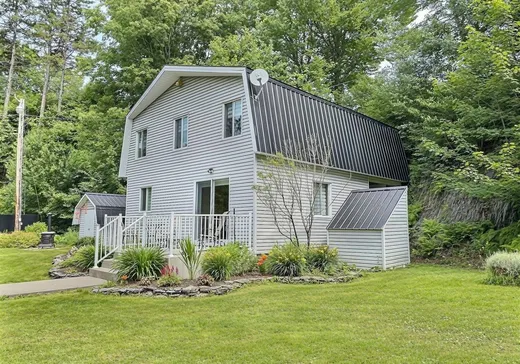 Maison à étages à vendre - 5430 5e Rang, Ste-Helene-de-Chester, G0P1H0